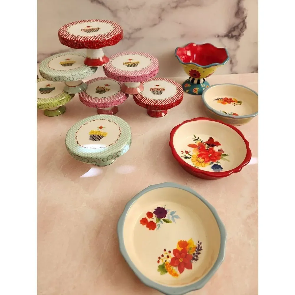 Julia Minasian ceramic cupcake stands pioneer women mini pie plate bundle Joyce